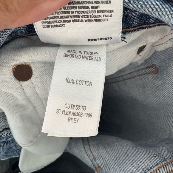 AGOLDE Riley High Rise Straight Cropped Distressed Denim Sz 31 - Picture 10 of 11